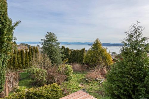 Lot 6 4th St, Union Bay, BC, V0R | Card Image