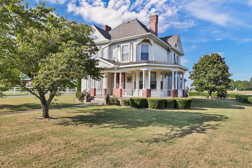 428 N Main St, Trenton, KY, 42286-9703 | Card Image