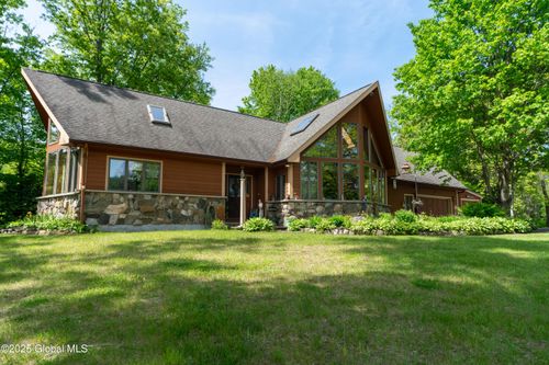 249 Old Saratoga Rd, Gansevoort, NY, 12831-1135 | Card Image