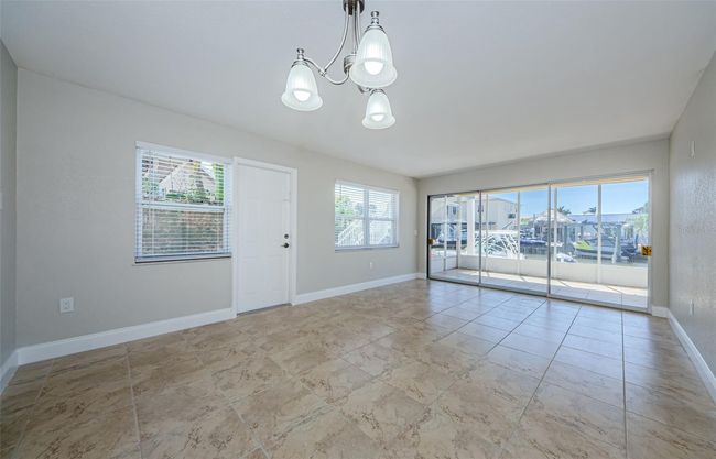 APT-11 - 2186 Edythe Dr, Condo with 2 bedrooms, 1 bathrooms and null parking in DUNEDIN FL | Image 27