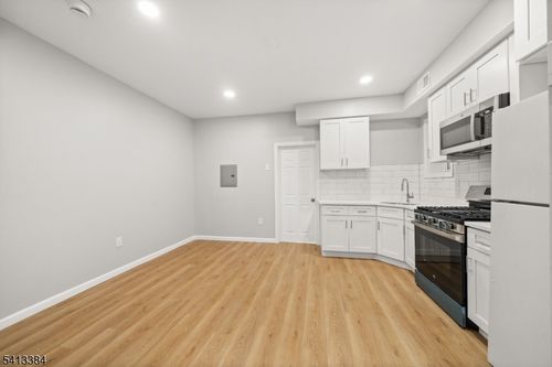 apt-d1-53 Henry St, Passaic, NJ, 07055-4040 | Card Image
