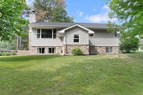 23481 Fontana St Ne, Stacy, MN, 55079-9342 | Card Image