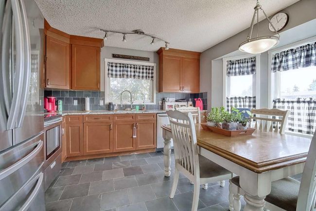 711 High Country Dr Nw, House detached with 4 bedrooms, 3 bathrooms and 4 parking in High River AB | Image 8