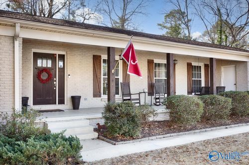 704 Lily Flagg Rd Se, Huntsville, AL, 35802-3435 | Card Image