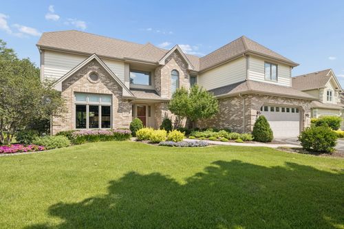 26w144 Houghton Ln, Winfield, IL, 60190-2303 | Card Image