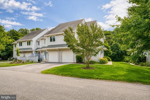 101 E Thomas Ct, KENNETT SQUARE, PA, 19348-1853 | Card Image