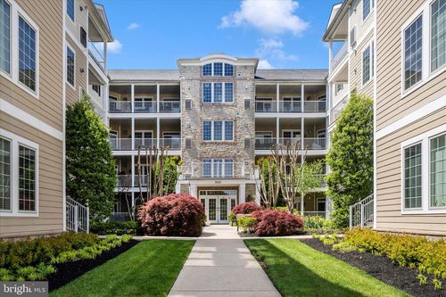 105-8820 Shining Oceans Way, Columbia, MD, 21045-5960 | Card Image
