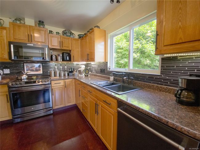 1036 Matsqui Ave, House other with 5 bedrooms, 2 bathrooms and 3 parking in Port Alice BC | Image 13