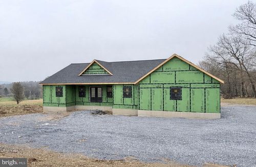 51 Holly Estates Dr, Gardners, PA, 17324-8910 | Card Image