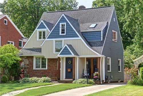 21347 Hillsdale Ave, Fairview Park, OH, 44126-2116 | Card Image
