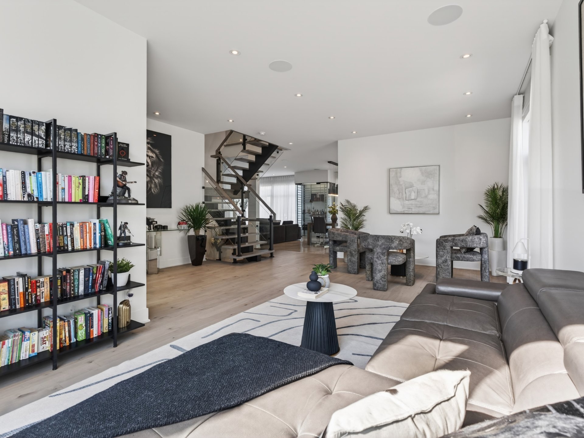Residential in Laval (Chomedey) 5