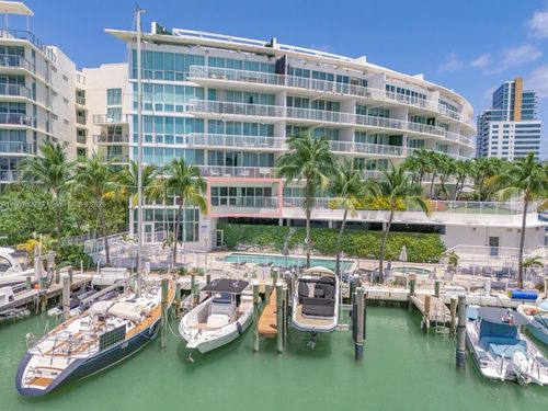 apt-209-6580 Indian Creek Dr, Miami Beach, FL, 33141-5892 | Card Image