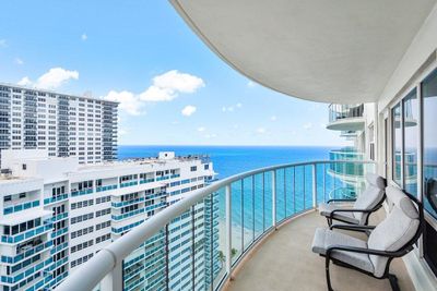 2007N - 3410 Galt Ocean Drive, Condo with 1 bedrooms, 1 bathrooms and null parking in Fort Lauderdale FL | Image 1