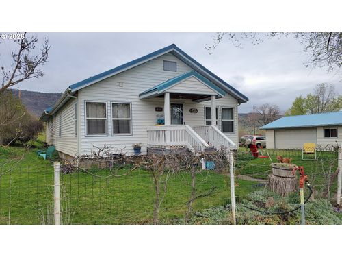 298 Main St, Monument, OR, 97864-3315 | Card Image