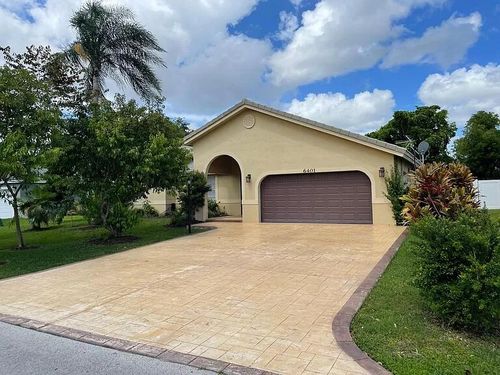 6401 W Sedgewyck Cir W, Davie, FL, 33331 | Card Image