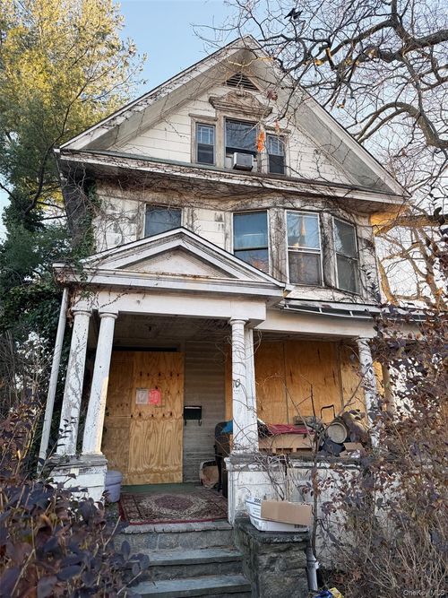 6 aka 10 Rossmore Avenue, Yonkers, NY, 10708 | Card Image