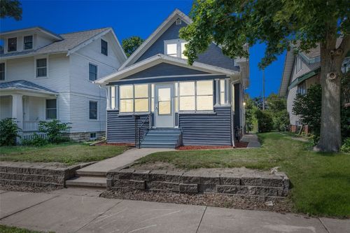 1818 Park Ave Se, Cedar Rapids, IA, 52403-2213 | Card Image