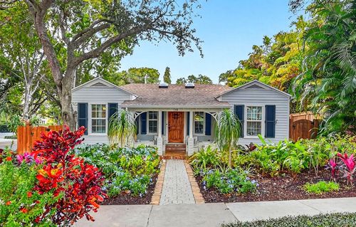 745 Claremore Dr, West Palm Beach, FL, 33401-7637 | Card Image