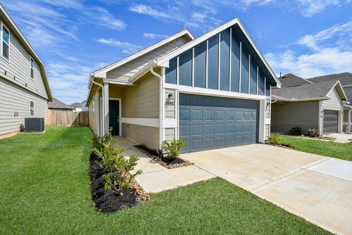 14042 Chinook Dr, Conroe, TX, 77384-2257 | Card Image