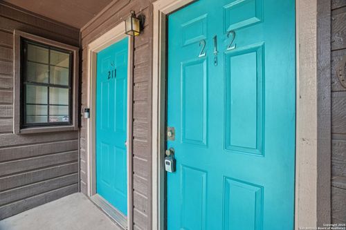 212-4212 Medical Dr, San Antonio, TX, 78229-5610 | Card Image