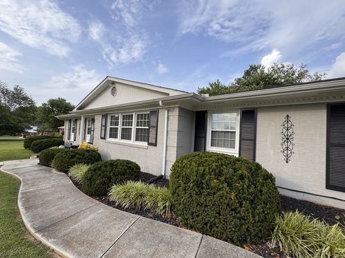 303 Stardust Dr, Shelbyville, TN, 37160-2240 | Card Image