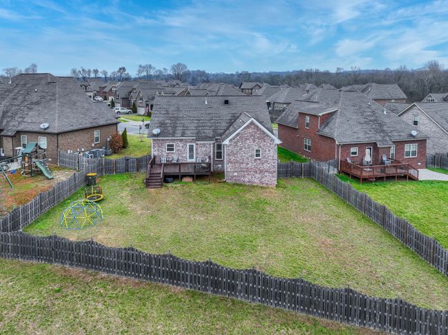 8007 Ragusa Cir, House other with 3 bedrooms, 2 bathrooms and 4 parking in Spring Hill TN | Image 27