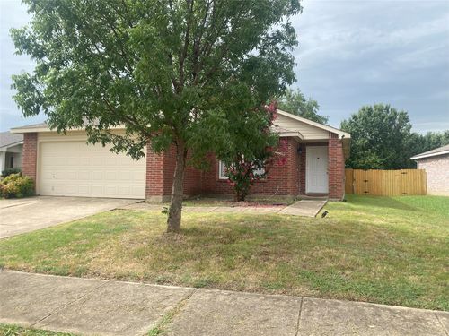2224 Maple Dr, Little Elm, TX, 75068-5659 | Card Image