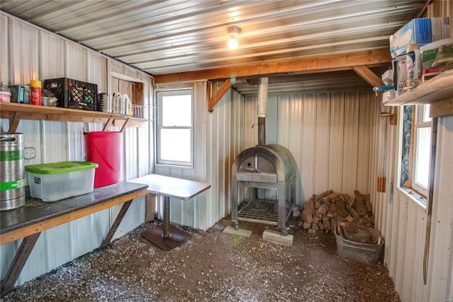 15875 Shipman Rd, Home with 0 bedrooms, 0 bathrooms and null parking in Carlinville IL | Image 38