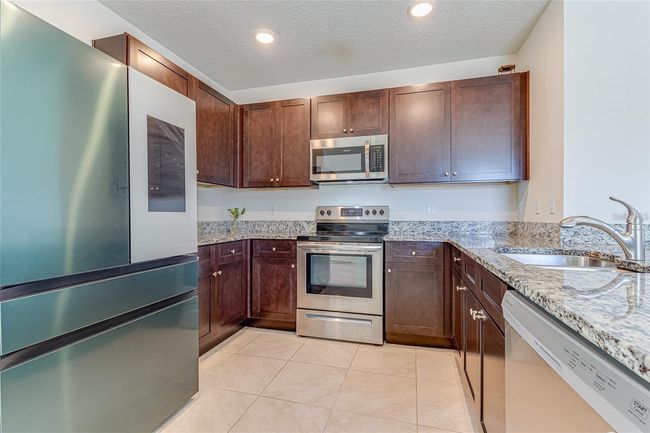 2923 Timber Hawk Cir, House other with 3 bedrooms, 2 bathrooms and null parking in OCOEE FL | Image 6