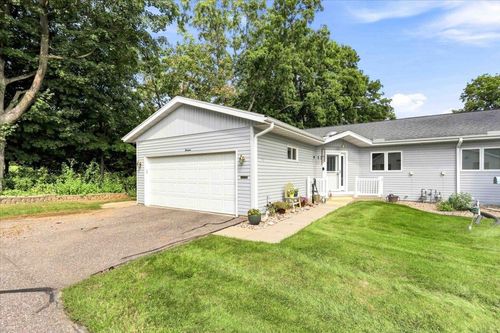 13-1720 Elizabeth St, Baraboo, WI, 53913-1476 | Card Image
