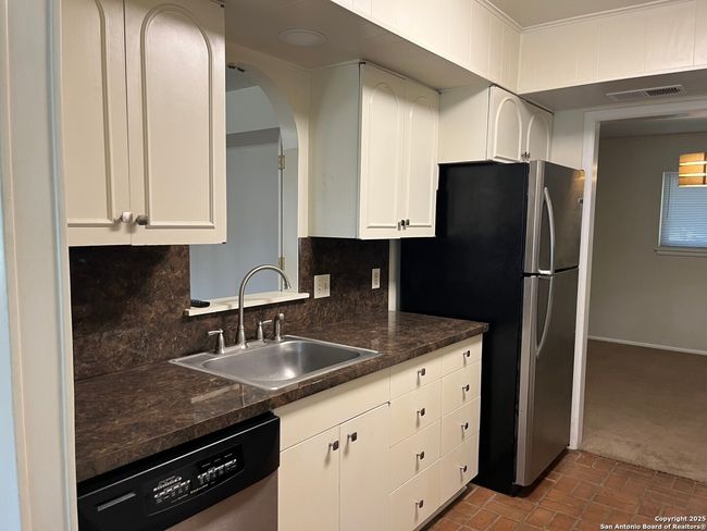 11615 Sandman St, House other with 4 bedrooms, 2 bathrooms and null parking in San Antonio TX | Image 4