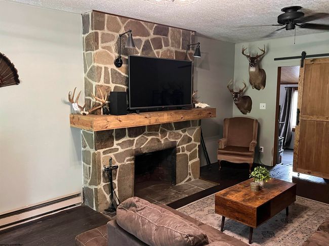 2310 Staunton Parkersburg Tpke, House other with 3 bedrooms, 2 bathrooms and 3 parking in Huttonsville WV | Image 18