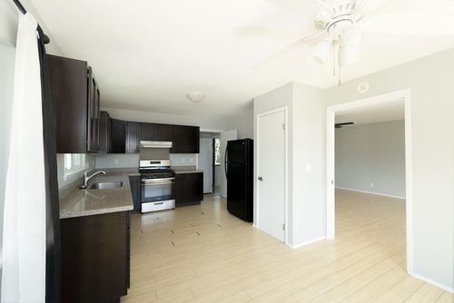 17-227 Ipuaiwaha St, KEAAU, HI, 96749-8261 | Card Image