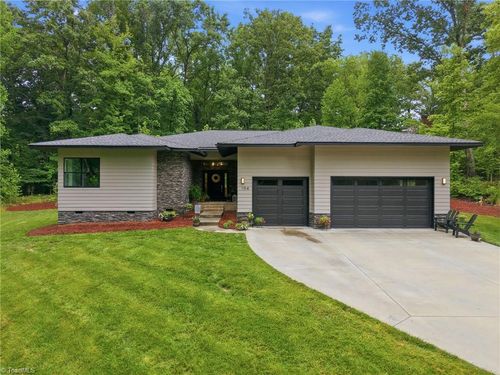 104 Trafalgar Drive, Lexington, NC, 27292 | Card Image