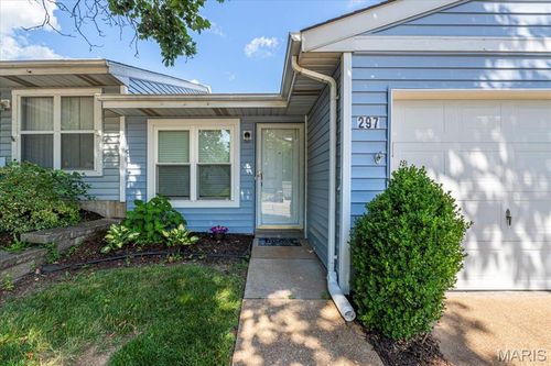 297 Highland Village Dr, Valley Park, MO, 63088-1543 | Card Image