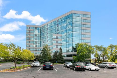 unit-214-5601 Smetana Dr, Minnetonka, MN, 55343-9099 | Card Image