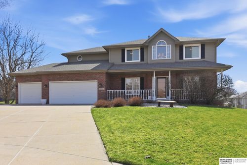 18205 Cedar Cir, Omaha, NE, 68130-2741 | Card Image