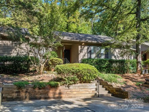 498 Sweetgum Dr, Fort Mill, SC, 29715-6927 | Card Image