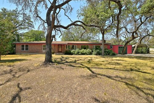 7500 Forest Wood Rd, Austin, TX, 78745-6222 | Card Image