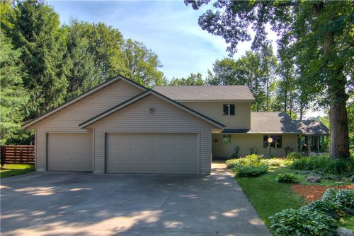 E5342 732nd Ave, Menomonie, WI, 54751-7201 | Card Image