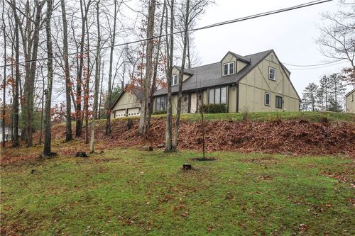 22 Overbrook Rd, Painted Post, NY, 14870-9339 | Card Image