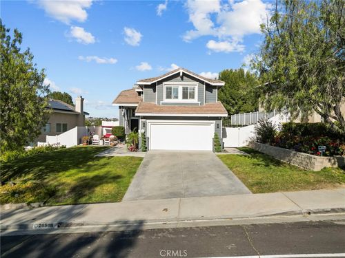 26508 Isabella Pkwy, Canyon Country, CA, 91351-6918 | Card Image