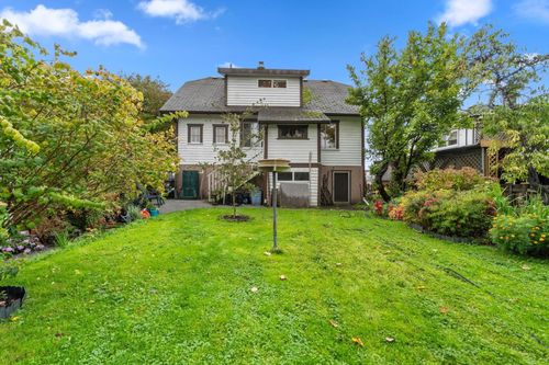 247 Wood St, New Westminster, BC, V3M5K5 | Card Image