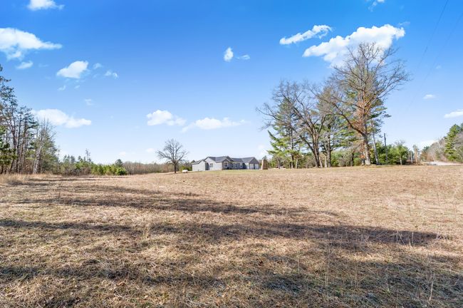 6435 E 64 Th St, House other with 5 bedrooms, 3 bathrooms and null parking in Chase MI | Image 6