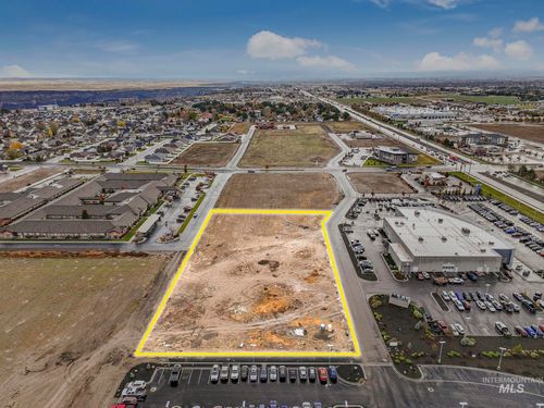 1809 Park View Dr, Twin Falls, ID, 83301-3266 | Card Image