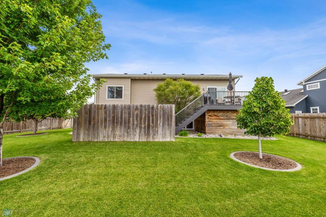 Rear Exterior | Image 42