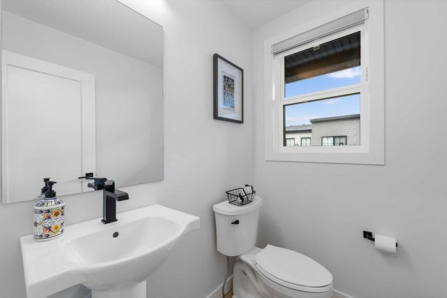 2213 77 Street Sw, Townhouse with 2 bedrooms, 3 bathrooms and 2 parking in Calgary AB | Image 22