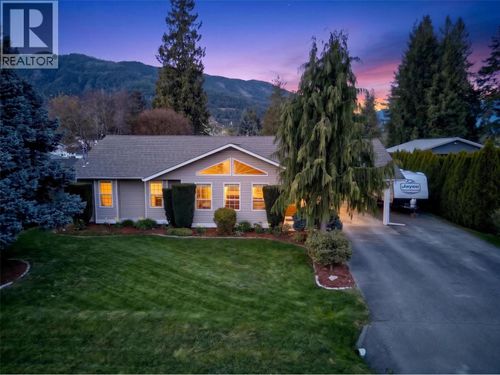 730 Parksville Street, Sicamous, BC, V0E2V0 | Card Image