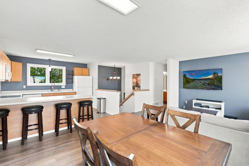 411 Np Ct, Breckenridge, MN, 56520-2206 | Card Image