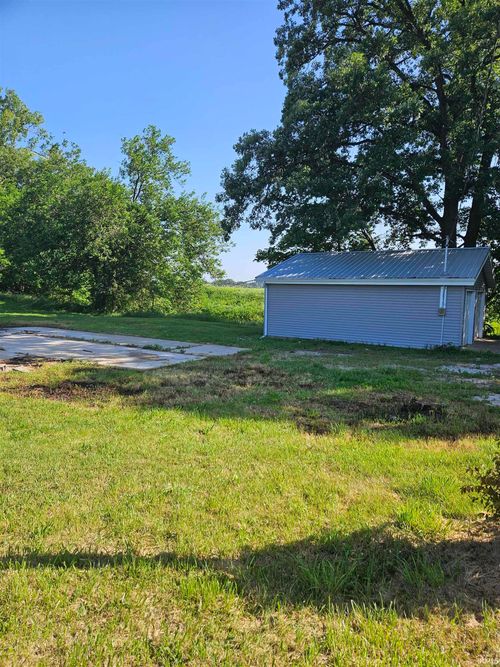 9905 E 275 S, Lagrange, IN, 46761-8943 | Card Image
